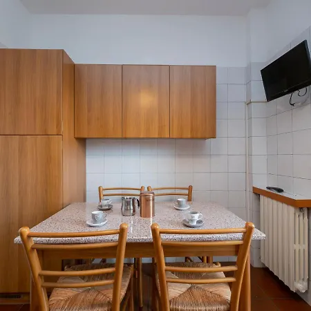 I Host - Appennini 53 Appartement *